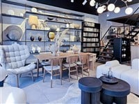 LATVIA, RIGA, 05 OCTOBER, 2023 : boutique store selling home decor with upholstered furniture, paintings and figurines in Riga, Latvia — Stock Editorial Photography
